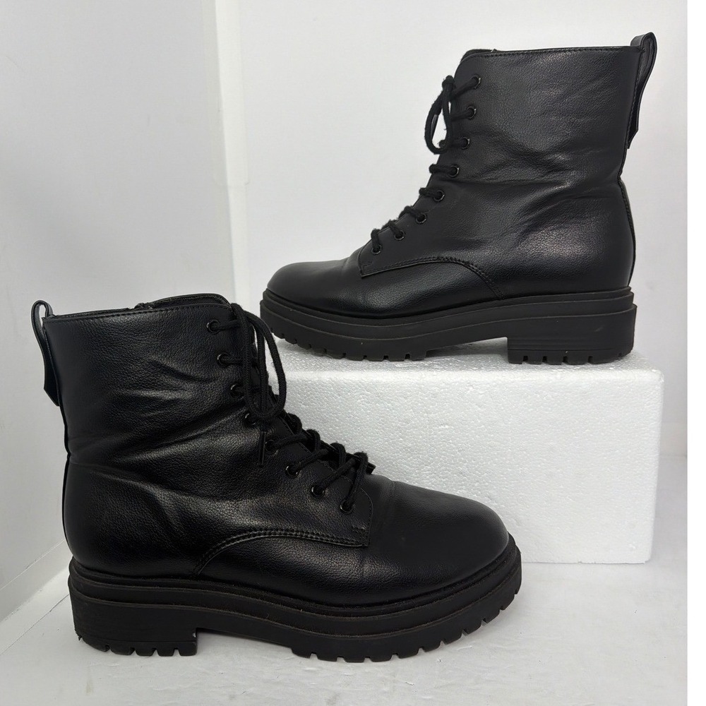 SO Meela Black Lace Up Combat Boots Side Zip Memory Foam Lug Sole Womens 10